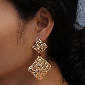 W012 Metal Rhombus Earring Earring Simple Temperament Alloy Ear Clip Jewelry