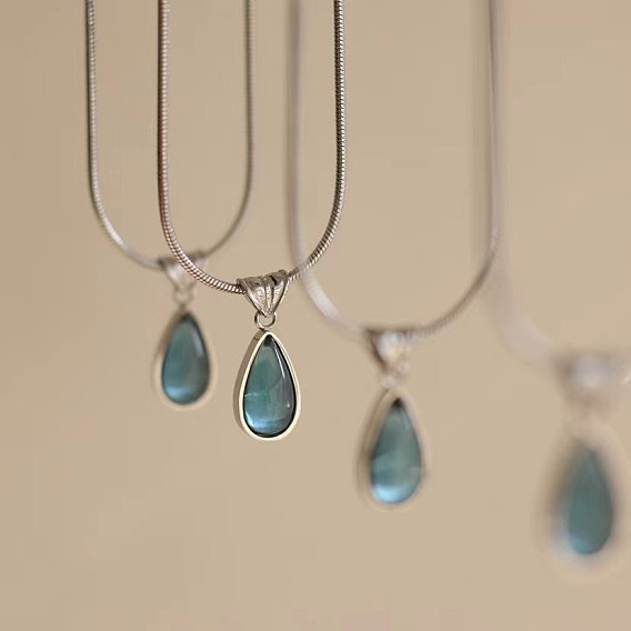 Ожерелья из сплава смолы с подвеской в виде капли для женщин, голубой