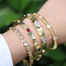 Fashionable Copper Plated Gold Micro Inlaid Colorful White Zircon Bracelet