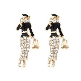 Chic Princess Crystal Stud Earrings with Zinc Alloy, Creative and Versatile Jewelry
