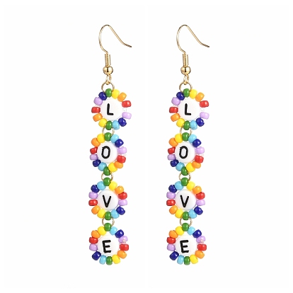 Boucles d'oreilles rondes en perles de rocaille en verre, avec des perles acryliques et les accessoires en laiton, fleur avec le mot amour