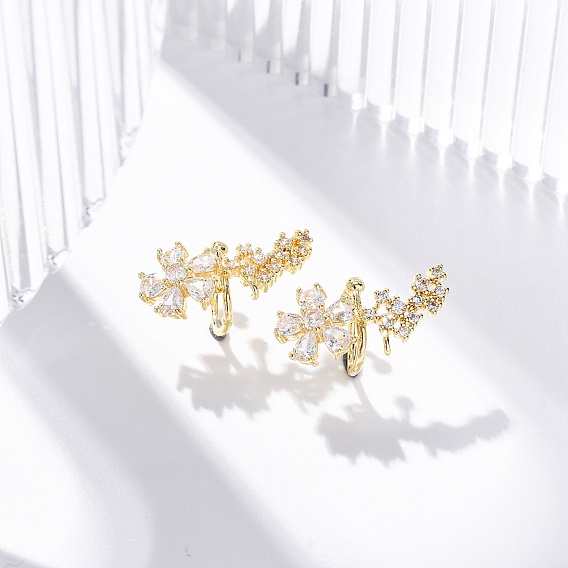 Серьги-манжеты из латуни с микропаве из прозрачного кубического циркония с цветочным покрытием, без свинца и без кадмия