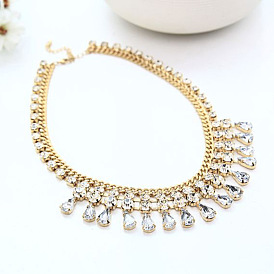 Sparkling Rhinestone Necklace for Autumn and Winter Fashion - N025