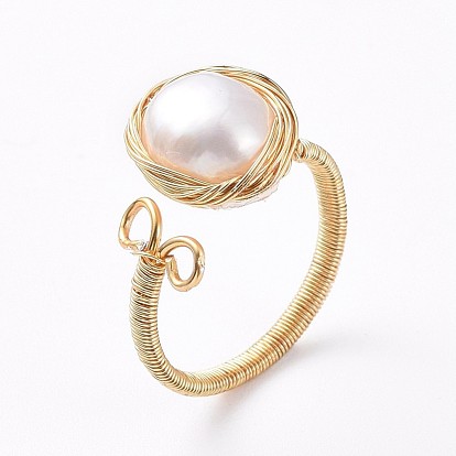 Adjustable Natural Pearl Finger Rings, with Copper Wire and Cardboard Packing Box, Flat Round