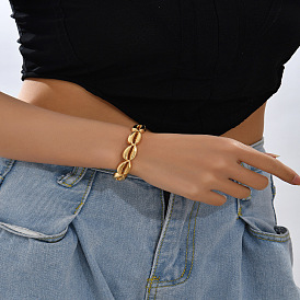 Stylish Alloy Shell Bracelet for Fashionable Women - Unique Design