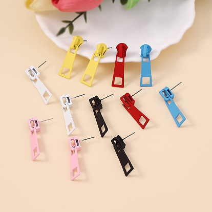 Серьги-гвоздики с подвеской из эмалевого сплава и застежкой-молнией