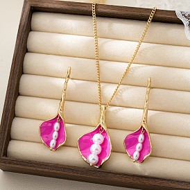 Подвески из эмалированного сплава с пластиковыми жемчужинами, ожерелья и серьги-гвоздики., цветок, золотые