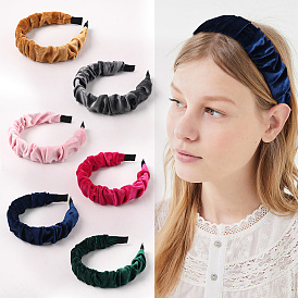 Chic Velvet Hairband with Pleated Waves - Creative Solid Color Headpiece
