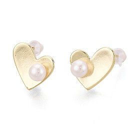 Серьги-гвоздики из латуни и натурального жемчуга, сердце