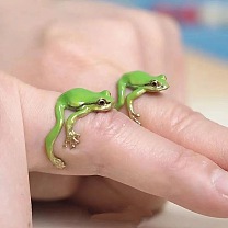 Anillos de puño de aleación de esmalte con forma de rana, dorado