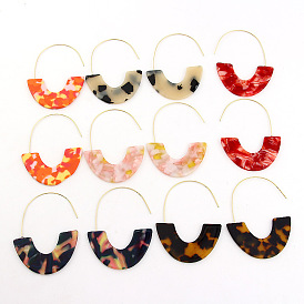 Boucles d'oreilles en forme de U en acrylique imprimé léopard pour femme, bijoux à la mode et polyvalents