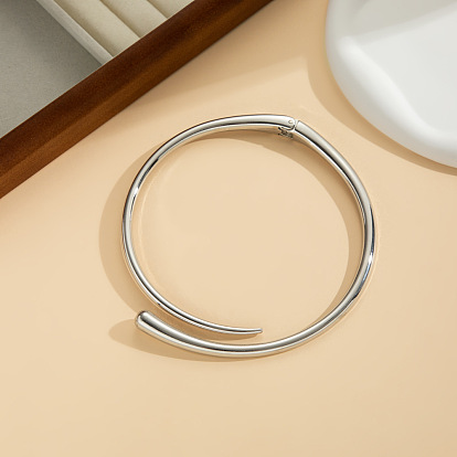 Ожерелья-чокеры из сплава для женщин