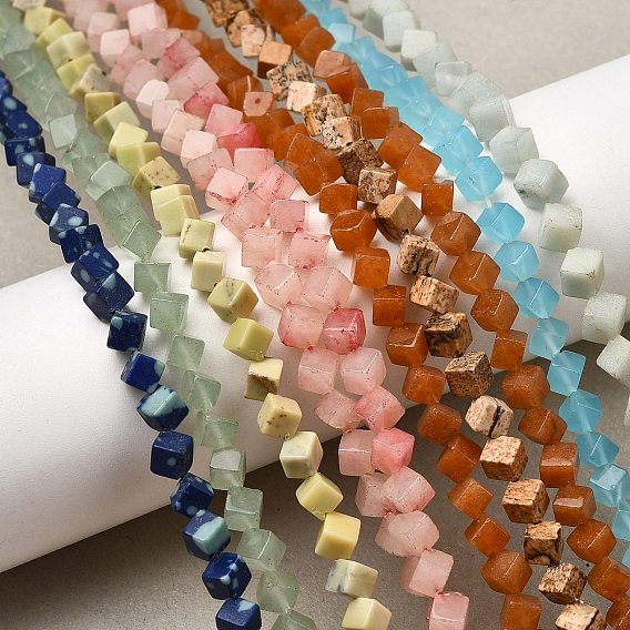 Натуральные и синтетические, смешанные драгоценный камень бисер пряди, диагональные кубические бусины, смешанные окрашенные и неокрашенные