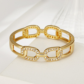 Diamond Bracelet - European and American Hollow Chain Buckle Gold Jewelry.