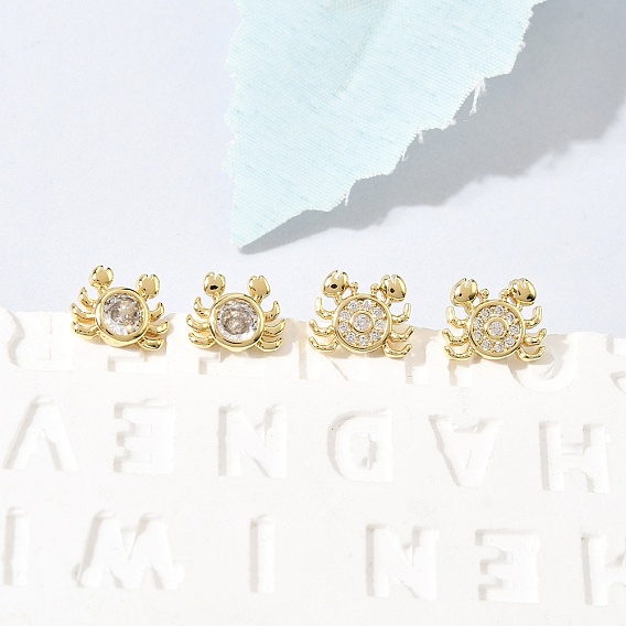 Серьги-гвоздики из латуни с микропаве и прозрачными кубическими циркониями в форме краба., без кадмия и без свинца, долговечный, стойки покрытие