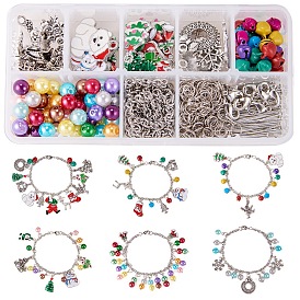 Fabrication de bracelets de noël DIY sunnyclue, avec des pendentifs en alliage, Perles acryliques, 304 chaînes en acier inoxydable, et laiton homard fermoirs griffe