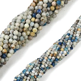Натуральный голубой азурит в нитях кальцитовых бусин, граненые, круглые