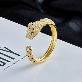 Animal-inspired 18K Gold Plated Leopard Bangle with Zirconia Stones from Europe and America