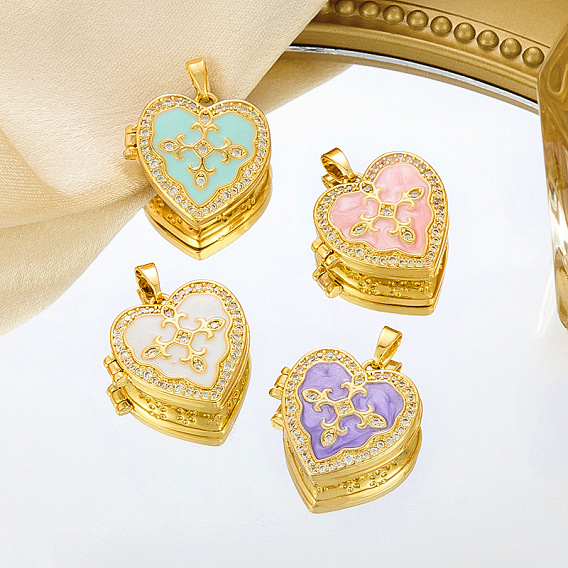 Латунные микропроволочные кубические циркониевые медальоны, с эмалью, сердце с крестом