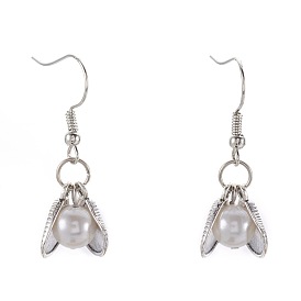 Boucles d'oreilles en laiton balancent, avec des perles de coquillage et de fer, coquille