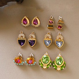 Ohrstecker mit Zirkonia-Pavé aus Messing, Glas Ohrringe, golden