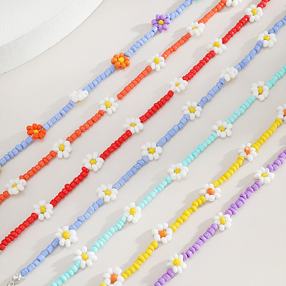 Colorful Beaded Flower Necklace for Women with Simple, Sweet and Cool Style