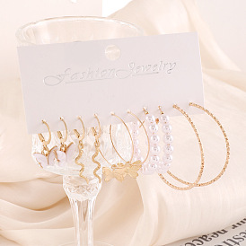 Fashionable Cute Snake Gold Butterfly Pearl Ear Cuff Earrings - Geometric Design
