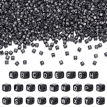 1300 perles acryliques opaques à trous horizontaux, mélange de lettres, cube