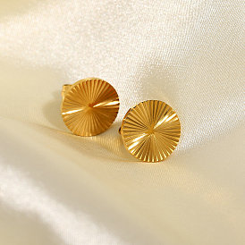 Fashionable and Personal 18K Gold-Plated Stainless Steel Flower-shaped Earrings for Women.
