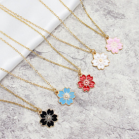 Colorful Flower Pendant Necklace - Fashionable, Minimalist and 3D Sweater Chain