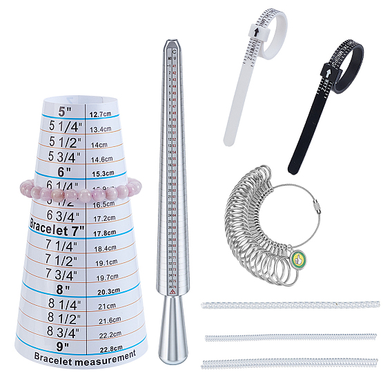 Ensembles d'outils de mesure pour bagues de bijouterie, y compris 28 des bâtonnets en aluminium pour mesurer les tailles de bagues, 3 Ressort en résine (pièces), 2 Anneaux de mesure de taille en plastique (pièces) et 1 Bague de mesure EZ Sizer en plastique (pièces), couleur mixte