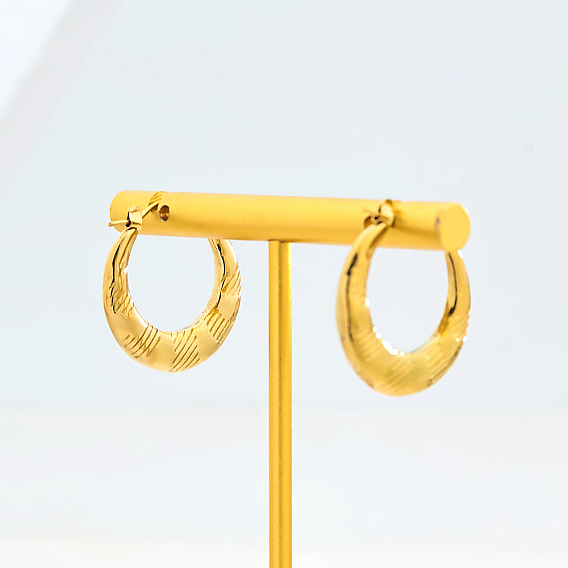 Серьги-кольца из текстурированной латуни