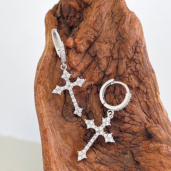 Латунные микро проложить серьги обруча кубического циркония, крестик