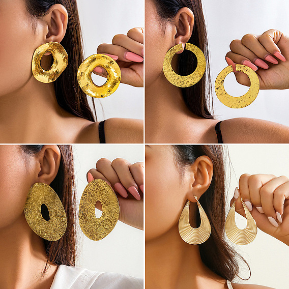 Фактурные серьги-гвоздики из сплава