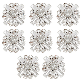 1-отверстие латунная с пуговицей на стержне со стеклянными стразами, цветок