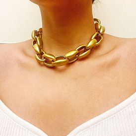 Hiphop Vintage Plastic Acrylic Choker Necklace - Exaggerated, Simple, Retro.