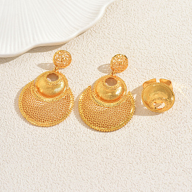 Комплекты из полых круглых серег-гвоздиков и колец-манжет из сплава для женщин