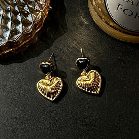 Real gold electroplated love earrings for women, retro diamond-encrusted personalized niche earrings