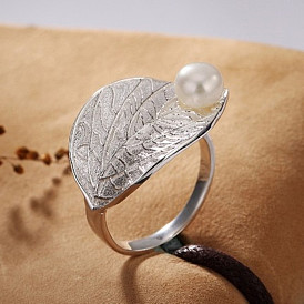 Fingerringe aus Legierung und Kunststoff mit Perle, Blatt