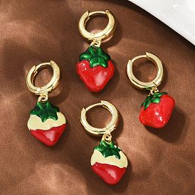 Серьги-кольца с эмалью из латуни и клубники, стойки покрытие, долговечный, без свинца и без кадмия