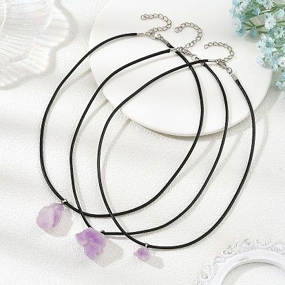 Colgante de pepitas de amatista natural en bruto con cordón de imitación de cuero negro para mujer.