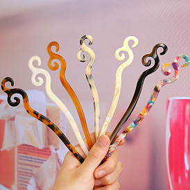 Fashionable Aries Hairpin for Updo Hairstyle with Versatile Acrylic Hair Comb