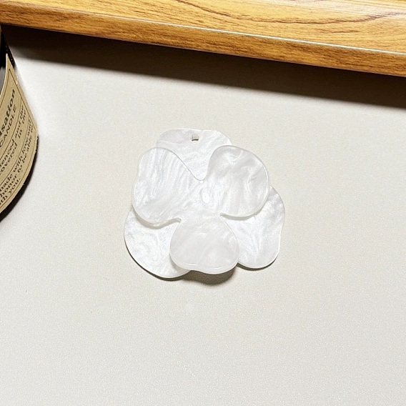 3 подвески из акрила с цветочным узором