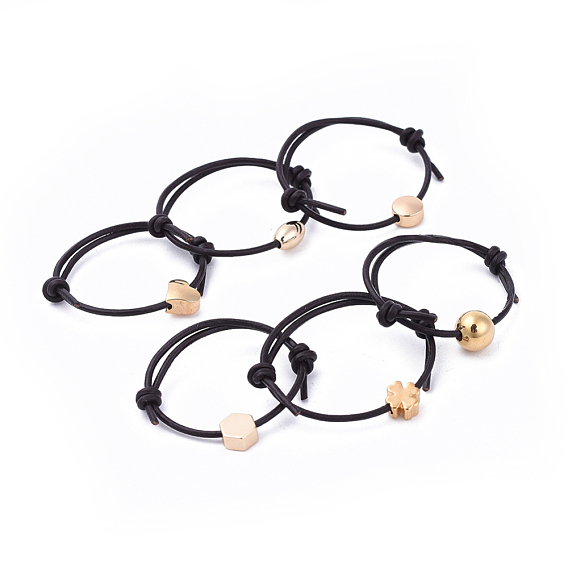 Einstellbare Fingerringe aus Rindsleder, mit Messing-Perlen, Mischformen
