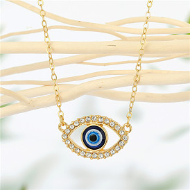 Vintage Devil Eye Diamond Hollow Pendant Collarbone Chain Necklace