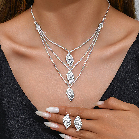 Комплекты из латунных сережек-гвоздиков в форме листьев с кристаллами и многослойных ожерелий для женщин.