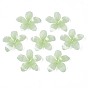 Des perles en plastique, fleur