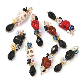 Dyed Synthetic Turquoise and Glass Beaded Pendants, Halloween Skull Charms with Resin Flower, Golden