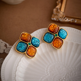Colorful Diamond-shaped Earrings with Vintage Charm and Palace-style Design