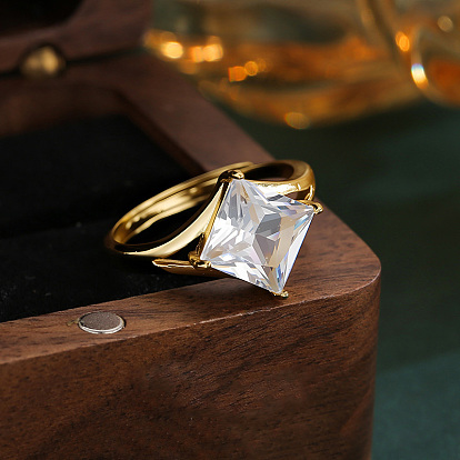 Anillos ajustables de latón con circonitas cúbicas engastadas, rombo